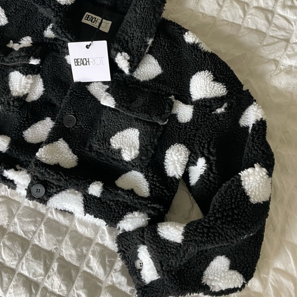 Beach Riot Devin Sherpa heart fuzzy crop jacket - Picture 7 of 16